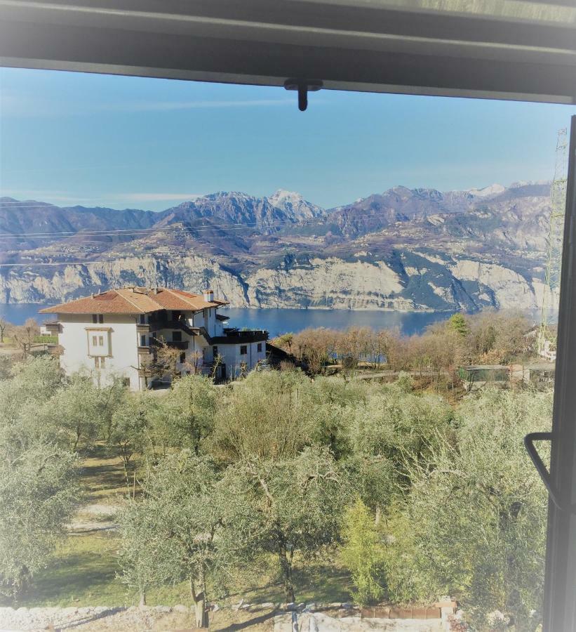 Apartamento Mansardino Malcesine Exterior foto